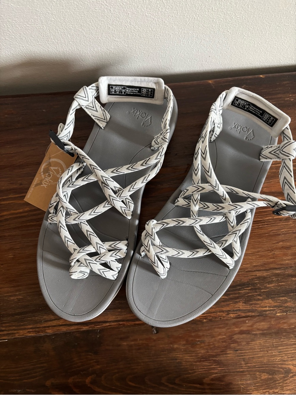 Viakix Women's Strappy Sandal — Gray with White Pattern size 10
